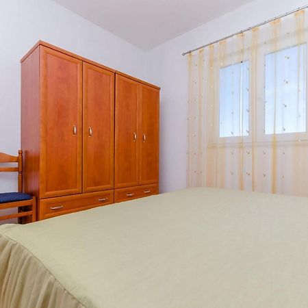 Apartments Stara Maslina Slatine Bagian luar foto